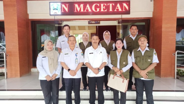 Kunjungan Studi Komparatif dari Bagian Administrasi Pembangunan Kabupaten Madiun